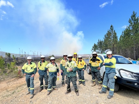 HQP firefighters taking a well-deserved break after the Landsborough fire